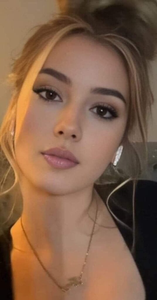 {Full Movie:~ tv bokep  –  Full Movie